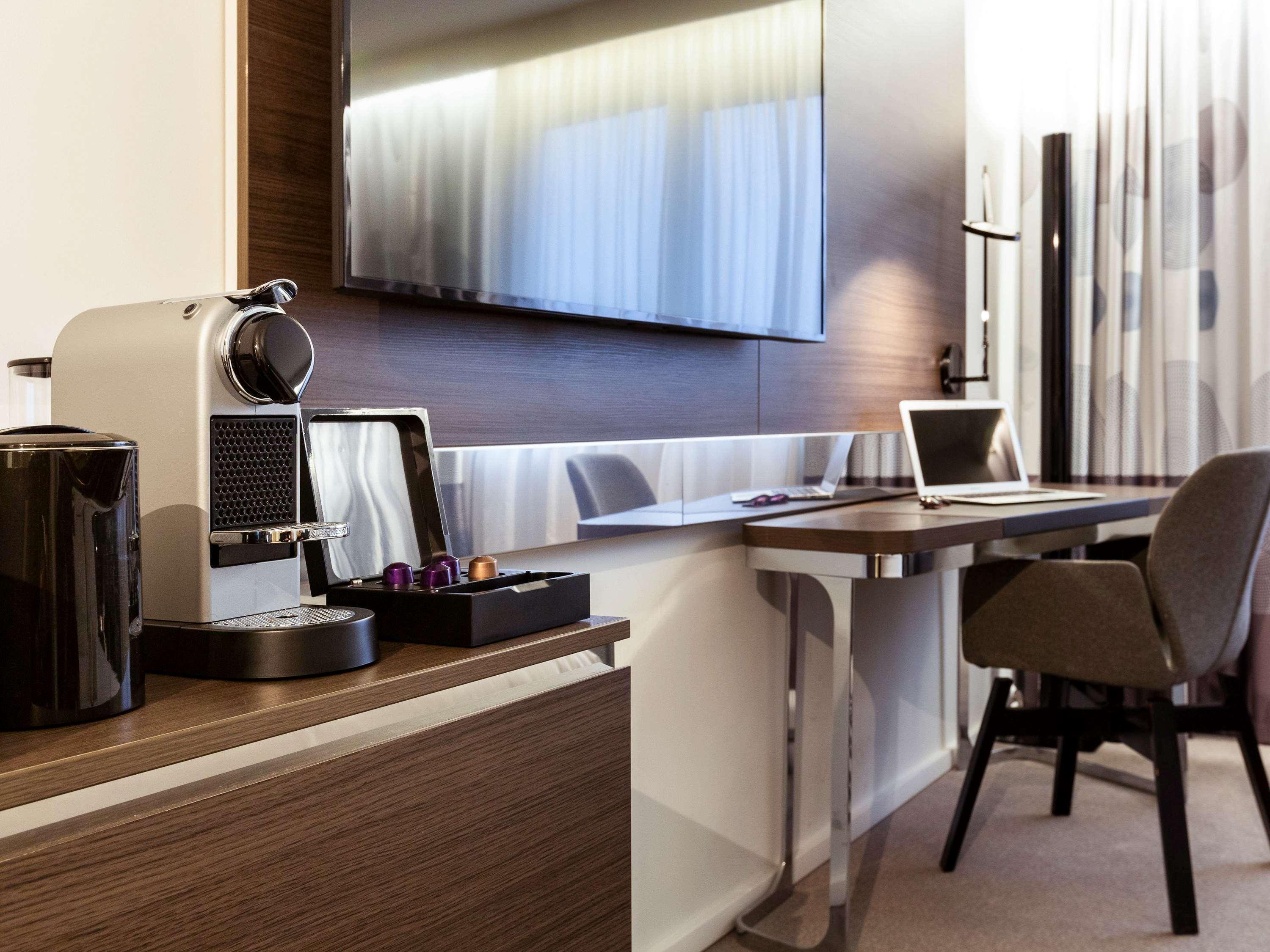 Novotel Limoges Le Lac Luaran gambar