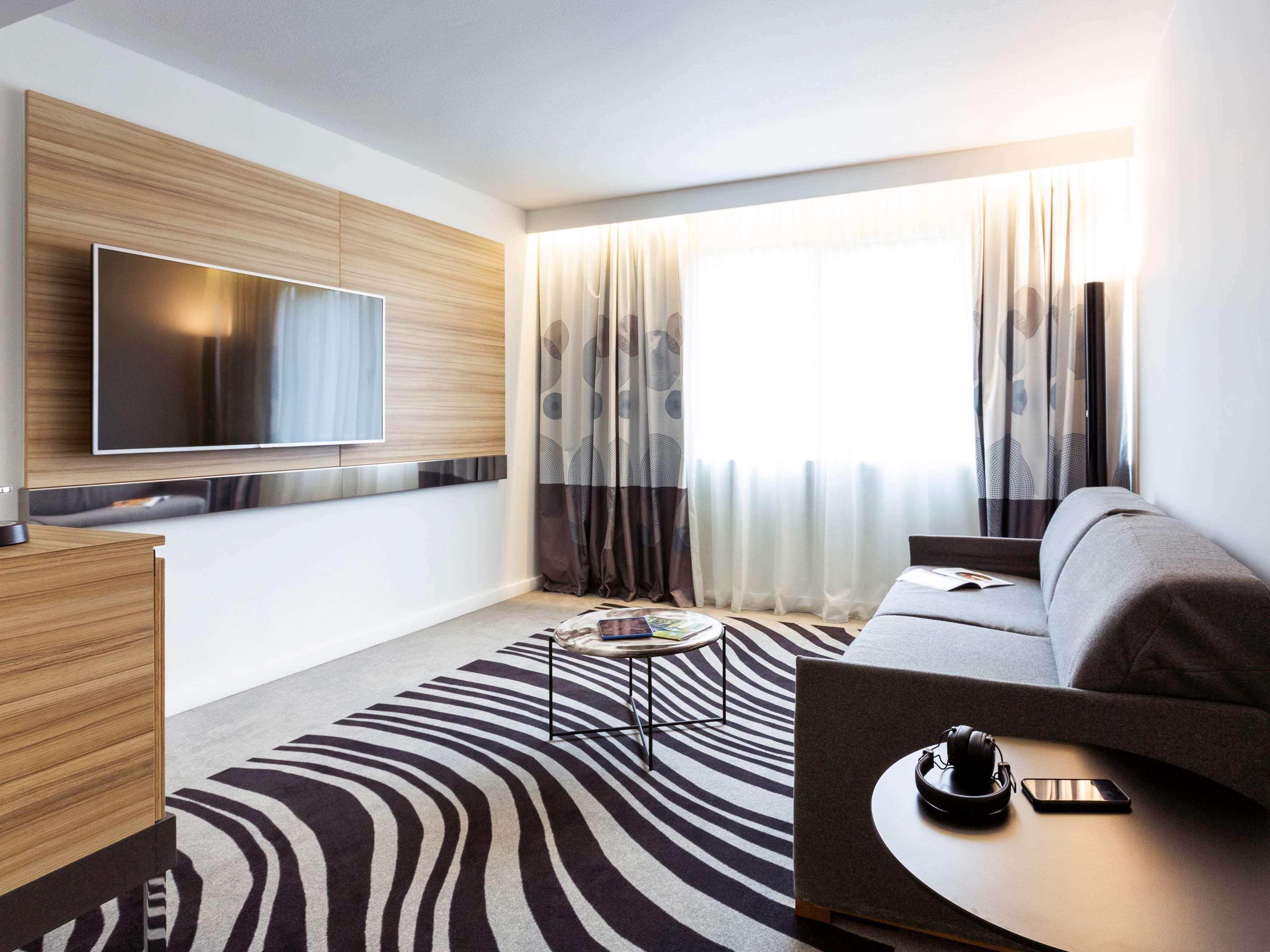 Novotel Limoges Le Lac Luaran gambar
