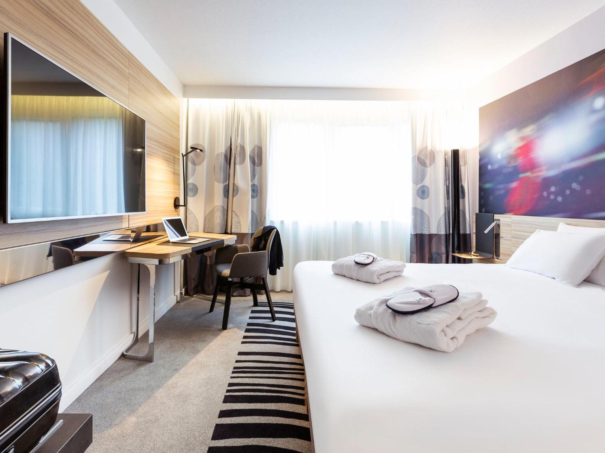 Novotel Limoges Le Lac Luaran gambar